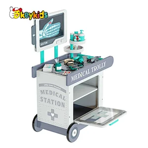Factory OEM simulated doctor playsets wooden medical cart toy for kids W10D614